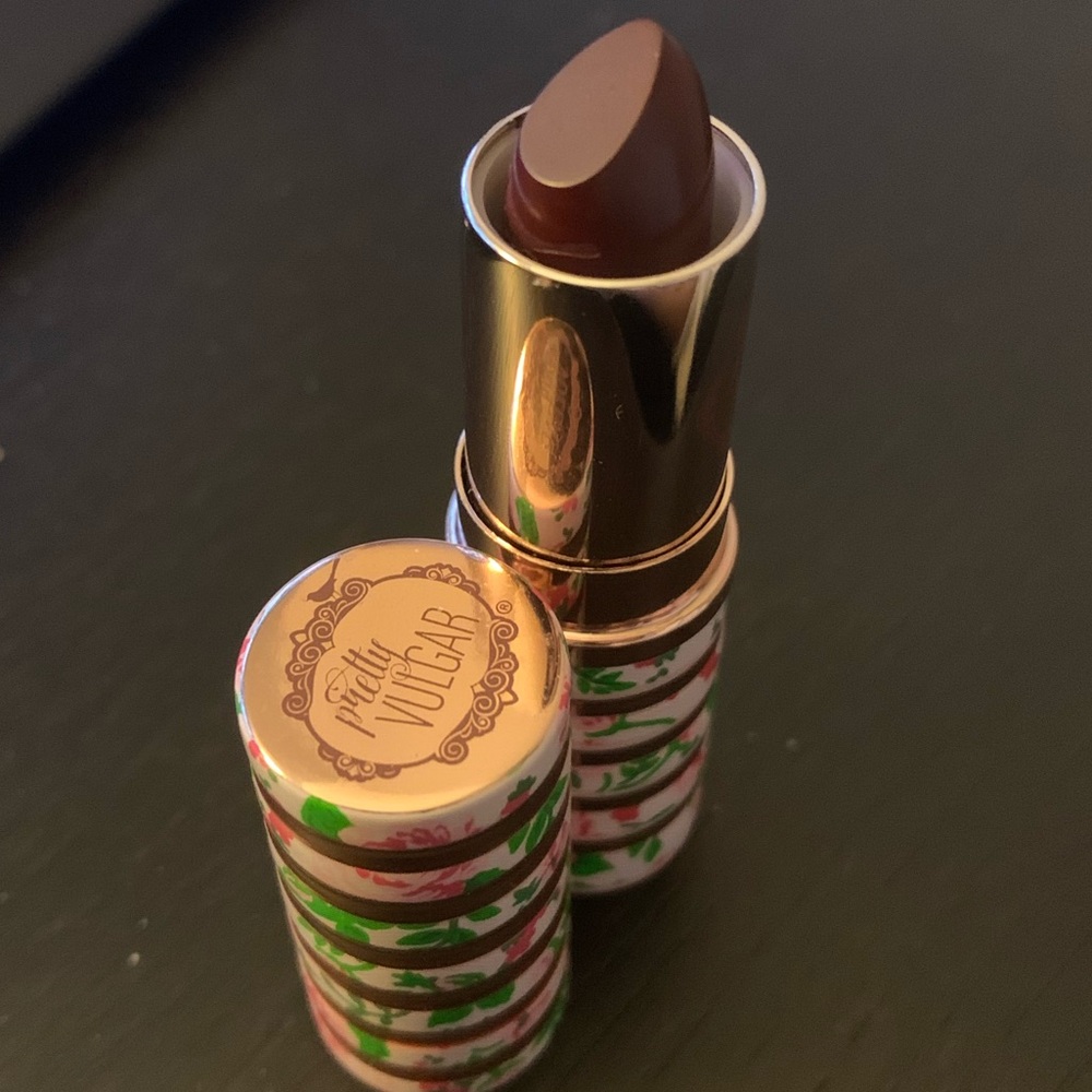 Pretty Vulgar Bury Them With A Smile Matte lipstick